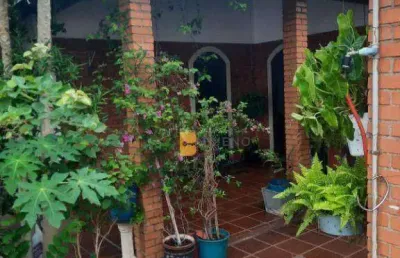 Casa com 7 quartos à venda na Rua Nossa Senhora de Santana, 1, Goiabeiras, Cuiabá