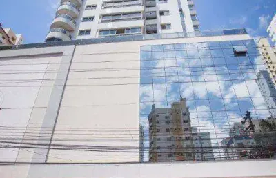 Oportunidade! apartamento com 03 suítes quadra mar em balneário camboriú