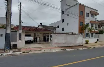 Oportunidade - ampla casa no bairro nações próximo a av. palestina
