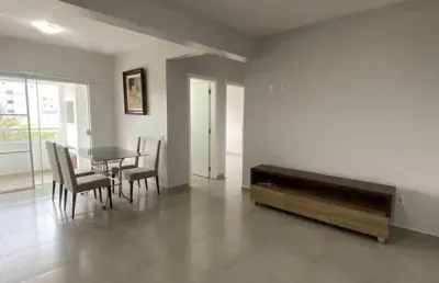 Amplo apartamento 02 dormitórios + 02 vagas cobertas no bairro santa regina