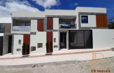 Sobrado com 03 suítes e acabamento alto padrão em camboriú