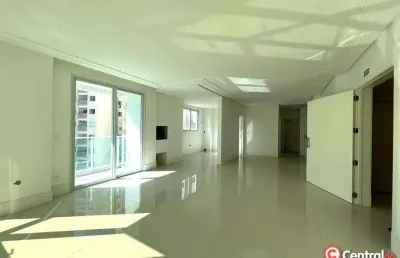 Apartamento de alto padrão na quadra do mar, com 3 suítes à venda, 162 m² por r$