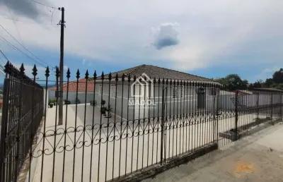 Casa com 3 quartos à venda na Rua Paes de Andrade, 222, Nova Rússia, Ponta Grossa