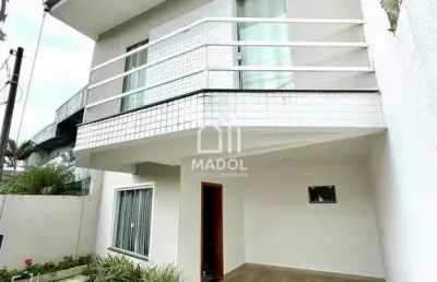 Sobrado com 97m² localizado no jardim carvalho para venda e locação.