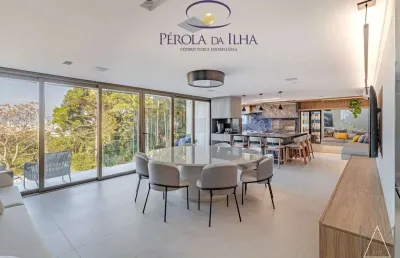 Casa em condomínio de luxo no bosque das mansões em são josé-sc: 4 quartos, 2 suítes, 3 salas e 456m² de área!