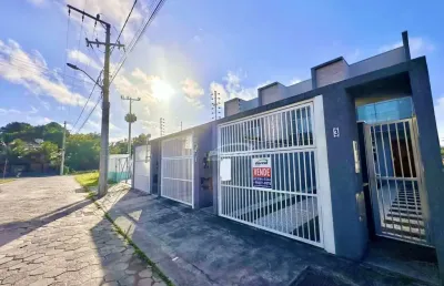 Sobrado com 2 suítes no centro de balneário piçarras/sc (cód. 12617)
