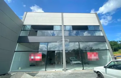 Se você está a procura de um local para instalar o seu negocio, este é o lugar certo! loja comercial, localizada na rua gustavo zimmermann, no bairro itoupava central, o maior bairro de blumenau, com 