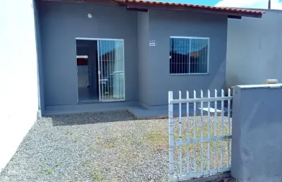 Casa geminada, com 02 dormitórios, 47m² de área privativa - barra velha sc (cód.19156)