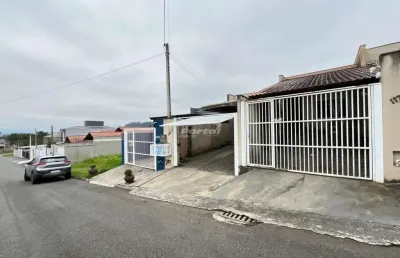 Òtima casa geminada, com 2 quartos no bairro velha central em blumenau!