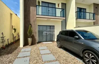 Casa, sobrado com uma suíte mais dois quartos, piscina semi-mobiliado