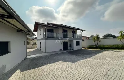 Casa com 4 quartos no bairro sete de setembro em gaspar