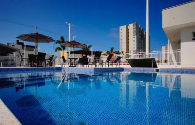 Excelente apartamento decorado e mobiliado no centro de balneário piçarras