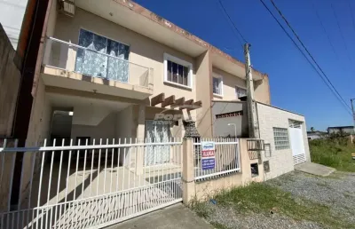 Casa mobiliado com 2 dormitórios a cerca de 950 metros do mar, no bairro itacolomi em balneário piçarras/sc (cód. 20975)
