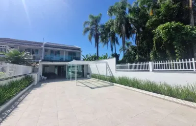 Casa com 3 quartos à venda na Rua Jáguari, 530, Centro, Balneário Piçarras