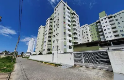 Apartamento mobiliado com 2 dormitórios no bairro itacolomi em balneário piçarras/sc (cód. 21082)