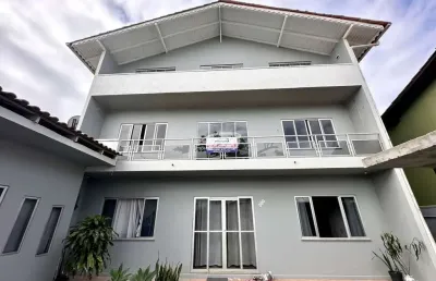 Apartamento com 3 quartos para alugar no centro, navegantes , 100 m2 por r$ 3.800