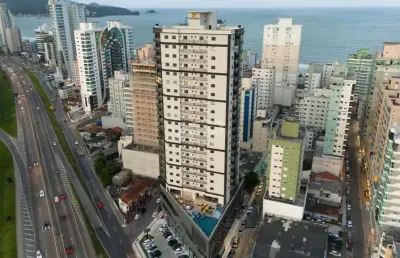 Venda de apartamento em itapema - meia praia com 3 suítes