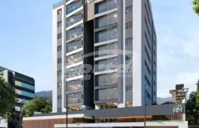 Alto padrão, conforto e localização privilegiada no bairro da velha!