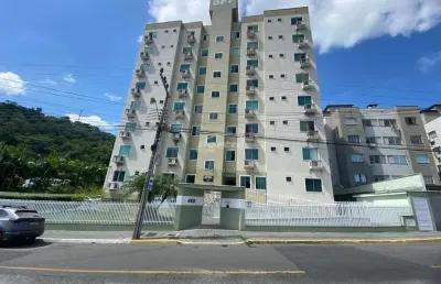 Imóvel com aproximadamente 72m², contendo 02 dormitórios, sendo 01 suíte, sala de estar com sacada com churrasqueira, cozinha, banheiro social, área de serviço e 01 vaga de garagem descoberta. condomi