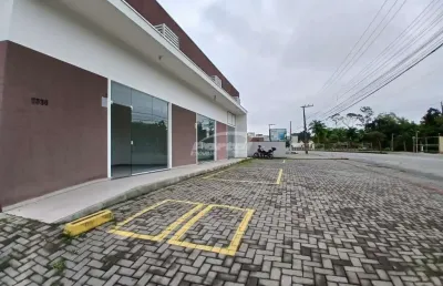 Loja térrea disponível para locação no bairro itoupava central, blumenau sc.