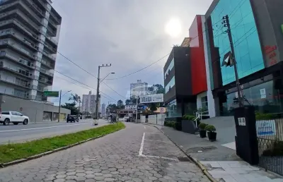 Loja térrea disponível para locação no bairro itoupava victor konder, blumenau sc.