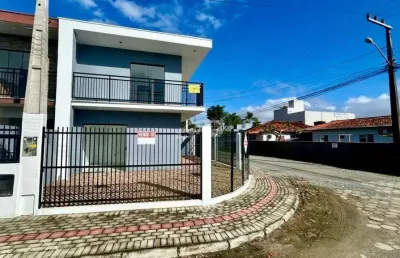 Lindo sobrado de esquina no itacolomi 500 metros da praia