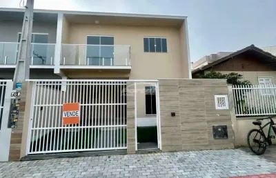 Casa com 3 quartos à venda no itacolomi, balneário piçarras , 85 m2 por r$ 530.000