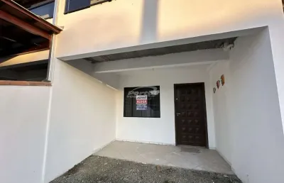 Casa mobiliada disponível para locação no bairro itacolomi, em balneário piçarras/sc. (cód. 21852)