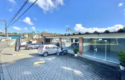 Loja comercial para locação no bairro itoupava central.