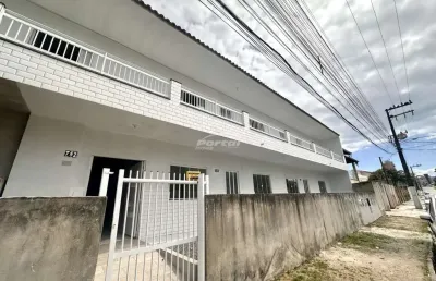 Apartamento com 2 quartos para alugar no centro, balneário piçarras , 55 m2 por r$ 1.750