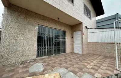 Excelente loja térrea no bairro nossa senhora da paz em balneário piçarras/sc (cód. 21908)