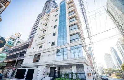 Apartamento com 2 suítes no bairro meia praia em itapema/sc (cód. 21922)