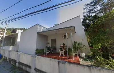 Casa disponível para locação no bairro velha – blumenau/sc