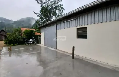 Galpão disponível para locação no bairro fidélis blumenau