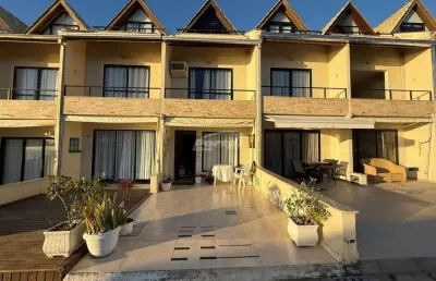 Casa em condomínio fechado com 3 quartos à venda no tabuleiro, barra velha , 95 m2 por r$ 1.300.000