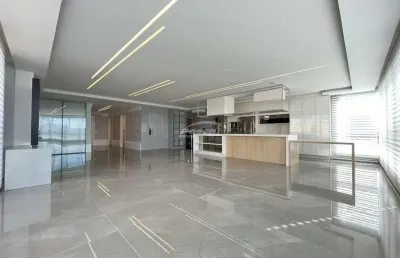 Cobertura plana no alto do bairro vila nova com uma vista deslumbrante do centro da cidade!