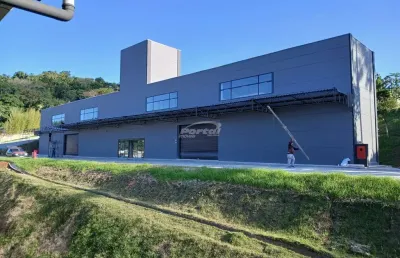 Sala comercial piso superior disponível para locação no bairro do salto – blumenau/sc