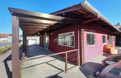 Casa comercial disponível para locação no bairro velha, em blumenau/sc.