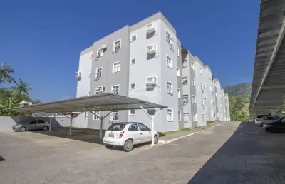 Apartamento a venda no bairro itoupazinha em blumenau 2 dormitorios uma vaga.