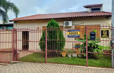 Casa com 2 quartos à venda na rua joão batista luzardo, 251, alegria, guaíba por r$ 499.000