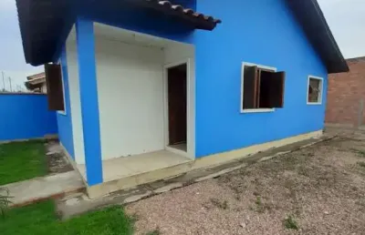 Casa com 2 quartos à venda na rua santa clara, 25, jardim dos lagos, guaíba por r$ 391.000