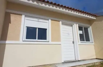 Casa com 2 quartos à venda na avenida adão foques, 2344, jardim iolanda, guaíba por r$ 212.000