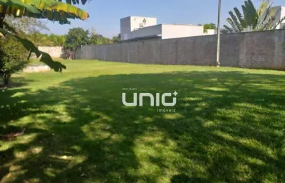 Terreno à venda no condomínio quinta de santa helena