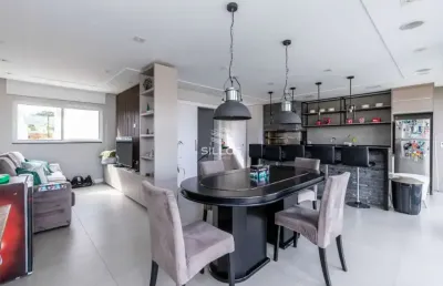 Sobrado triplex à venda com 3 quartos no santa cândida