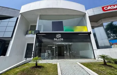Loja com 634 m² para alugar com estacionamento no juvevê em curitiba