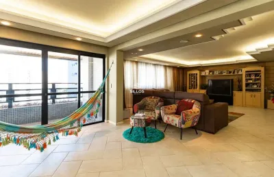 Apartamento à venda com 4 quartos no centro em curitiba
