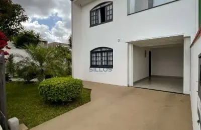 Sobrado para alugar com 3 quartos no xaxim em curitiba
