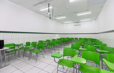 Ponto comercial para alugar na Avenida República Argentina, 2907, Portão, Curitiba