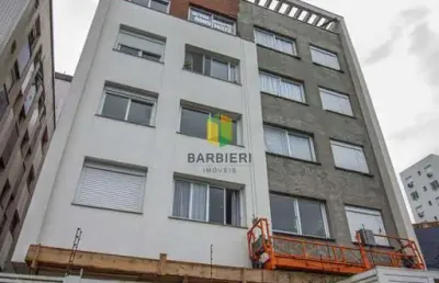 Apartamento com 1 suíte  churrasqueira e 1 vaga no jardim botânico.
