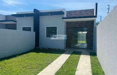 Residência nova com quintal - 2 dormitórios sendo uma suíte.